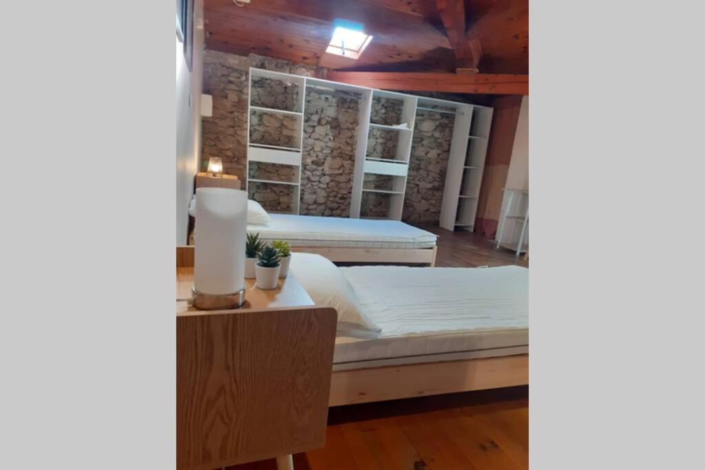 Maison De Village Saint-Barthélemy-de-Vals Buitenkant foto
